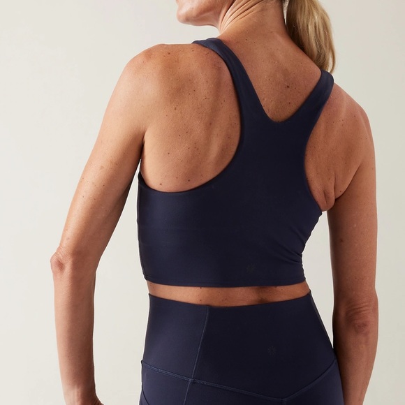 🦋NWT Navy Athleta Conscious Crop Bra A-C! - Picture 2 of 9